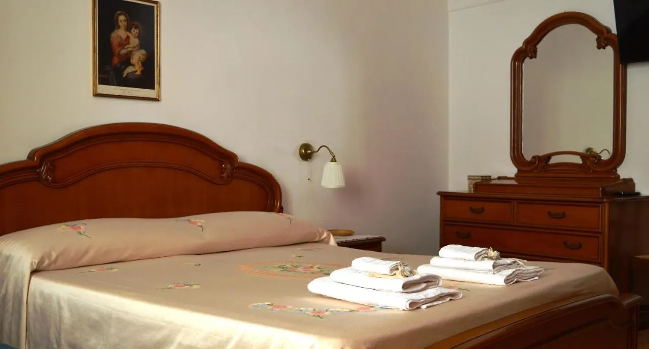 Casa Gentile Apartment Assisi 0*,